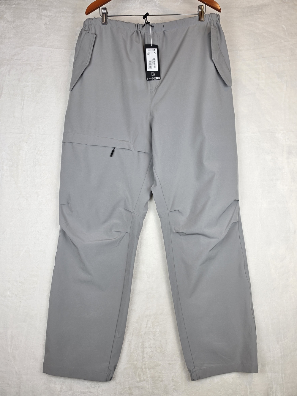 Oakley Whirl SZN Outdoor Pants Mens XL Cement Relaxed Fit NWT Water Resistant